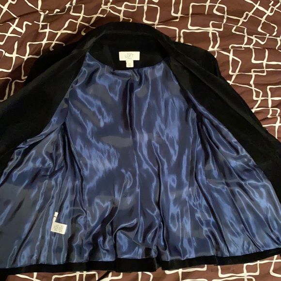 Velvet Jacket - Picture 4 of 6